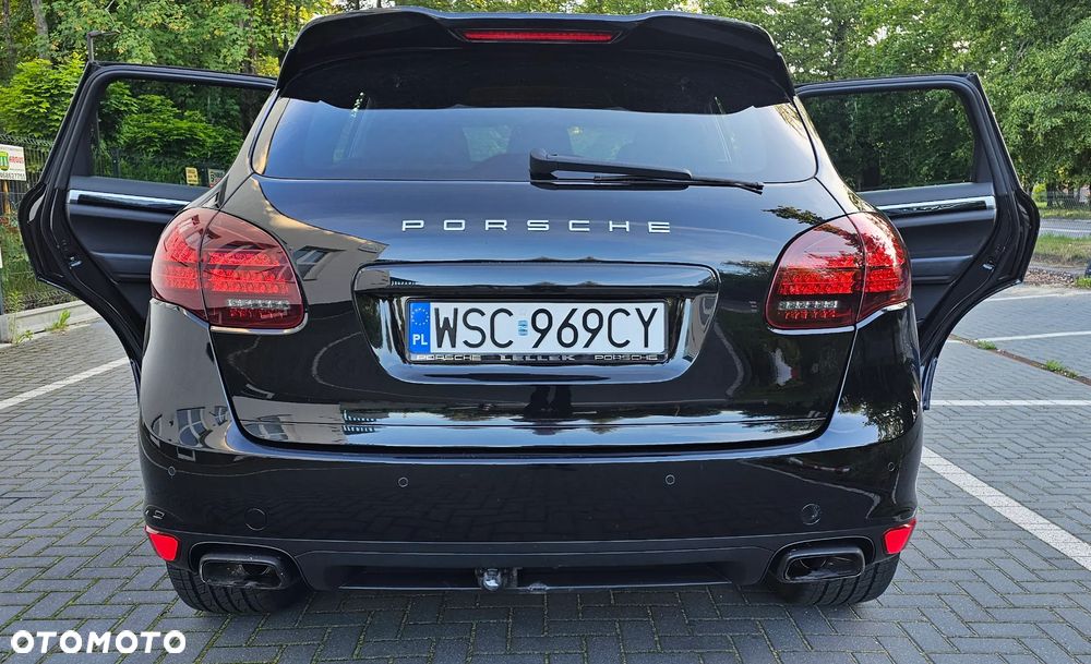 Porsche Cayenne Diesel Platinum Edition - 12