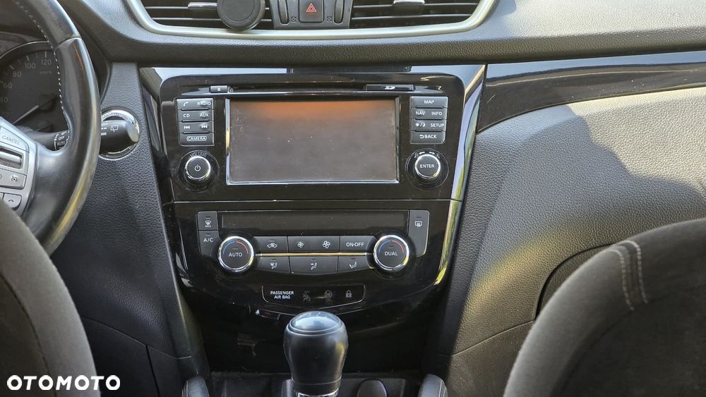 Nissan Qashqai 1.5 dCi N-Connecta EU6 - 6