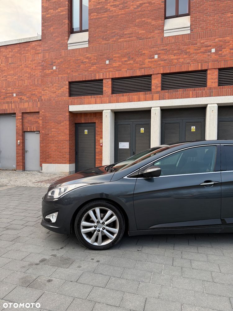 Hyundai i40 1.6 GDI Comfort + - 26