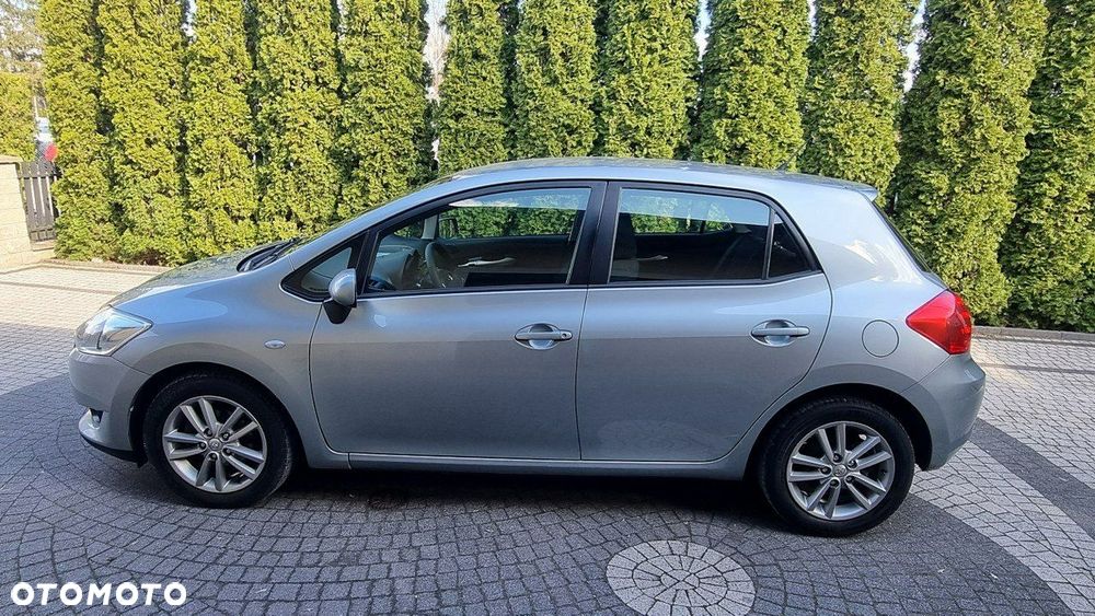 Toyota Auris - 3