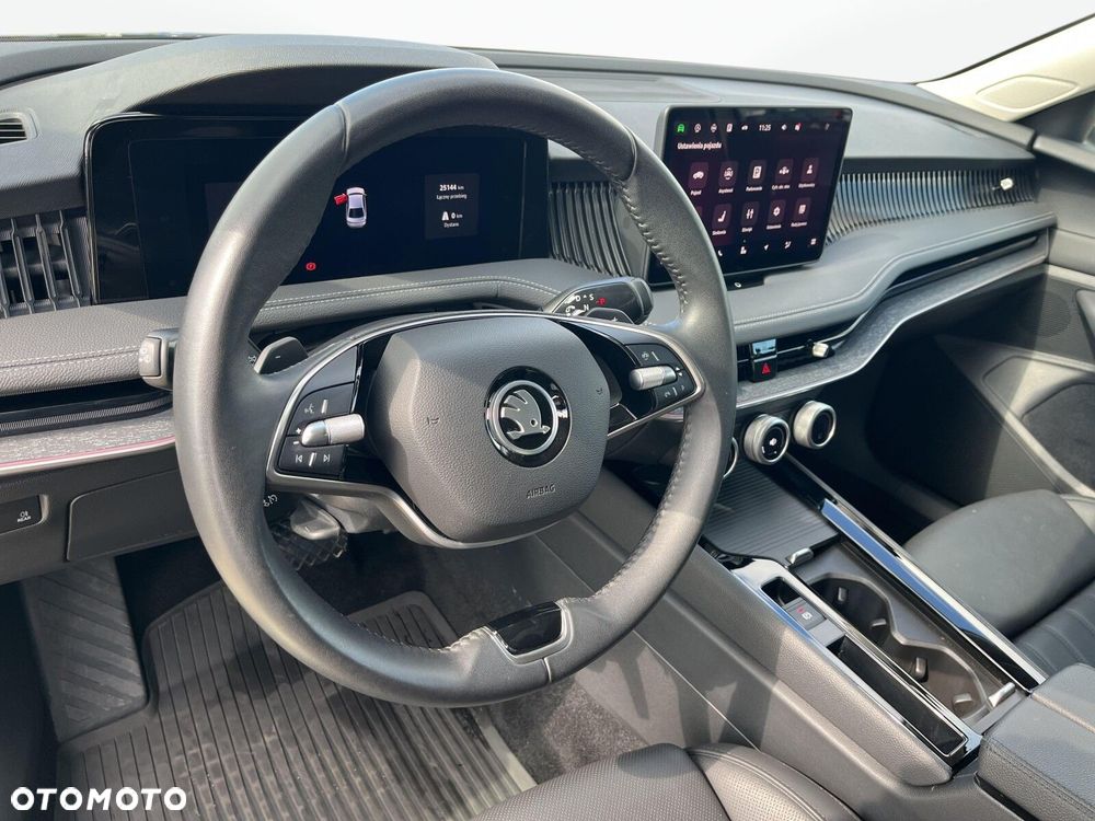 Skoda Superb 2.0 TDI SCR 4x4 Selection DSG - 11
