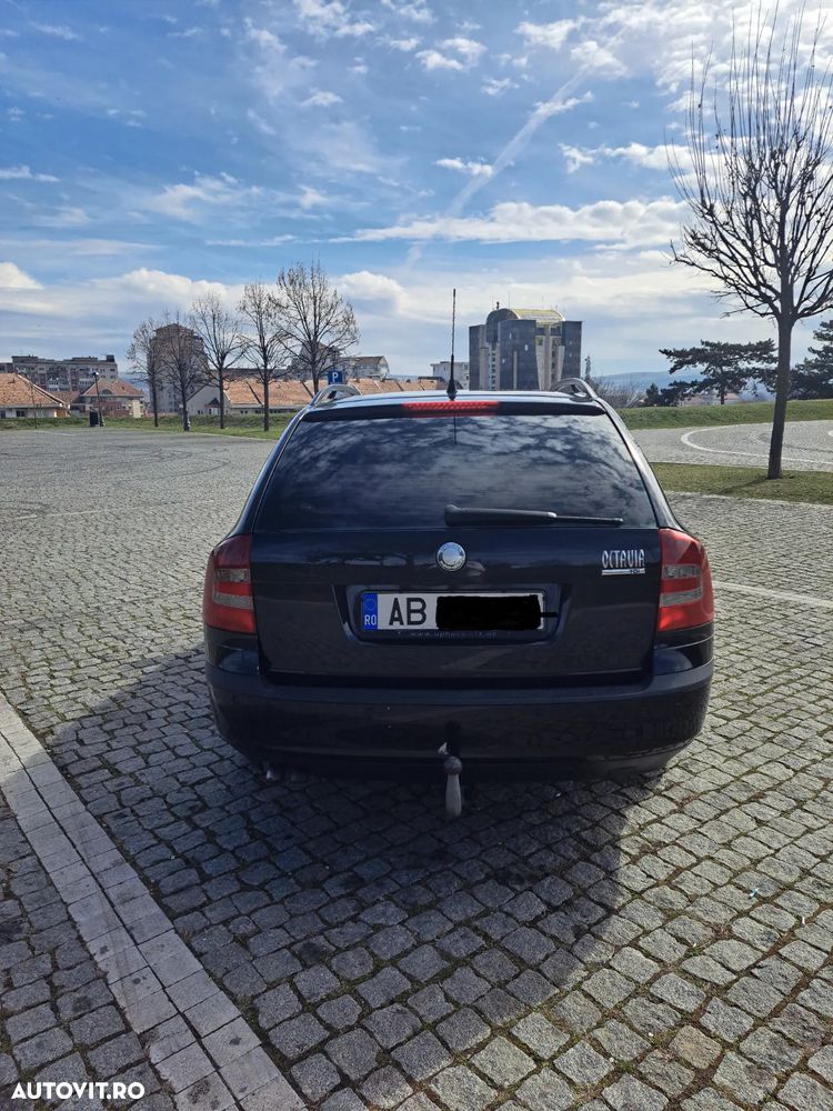 Skoda Octavia - 3