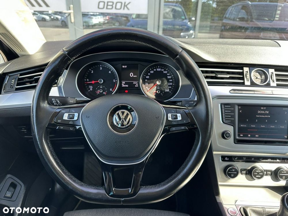 Volkswagen Passat Variant 2.0 TDI BMT Comfortline - 20
