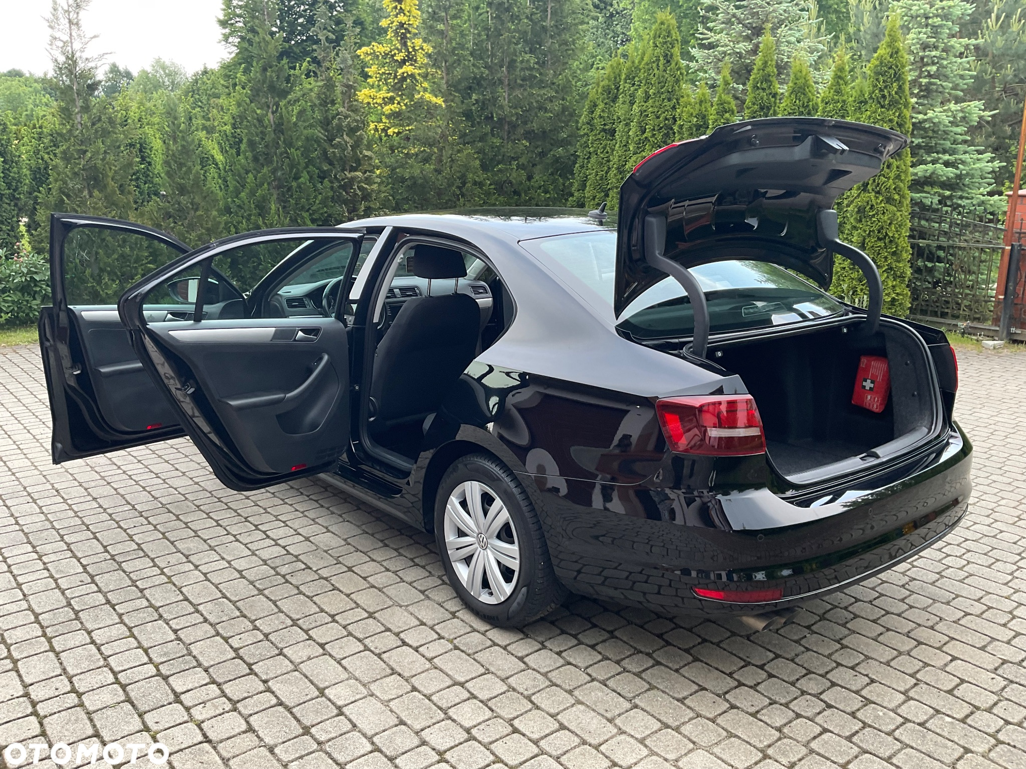 Volkswagen Jetta 2.0 TDI DPF BMT Trendline - 11
