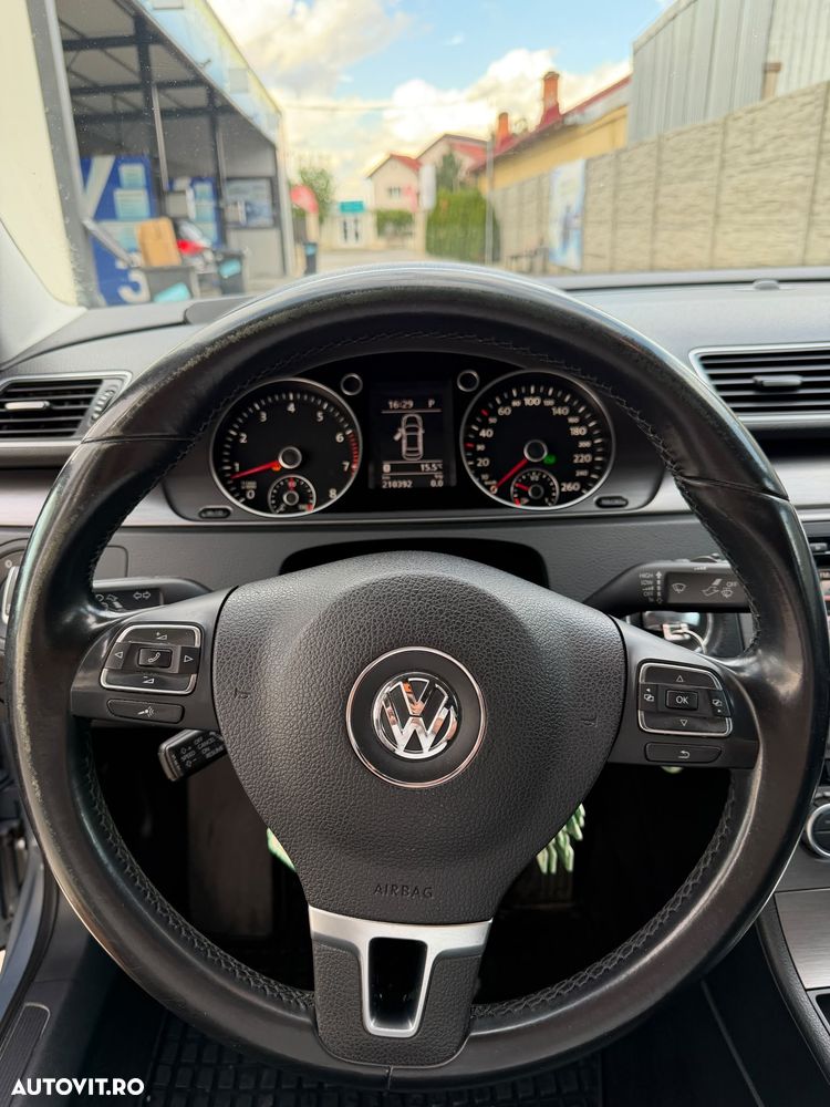 VOLKSWAGEN Passat 2013 — imagine 4
