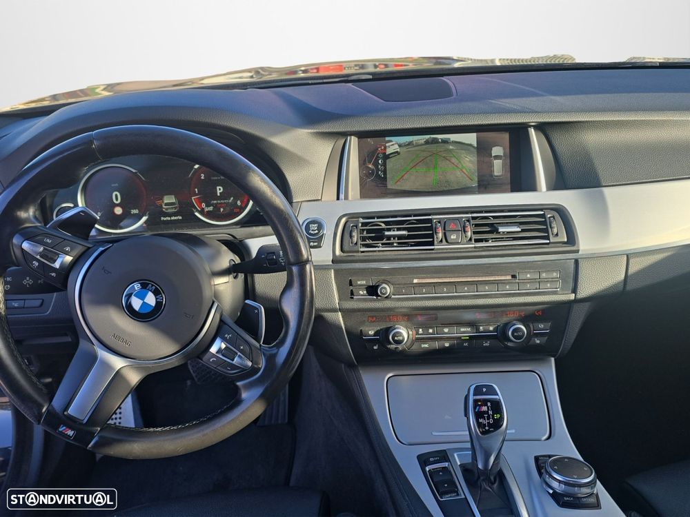 BMW M550d xDrive Auto - 14