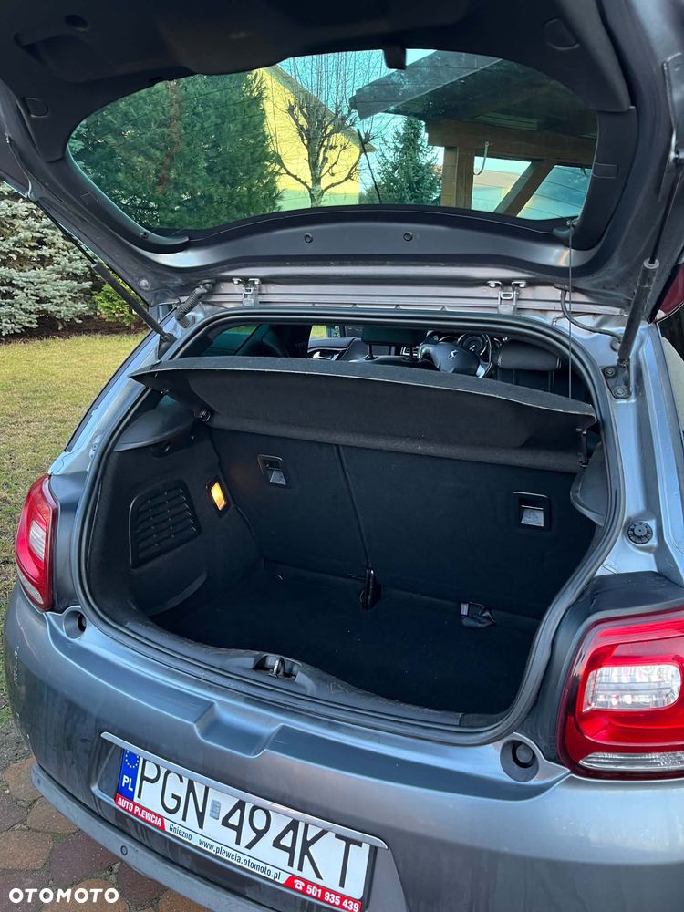 Citroën DS3 1.6 HDi SoChic - 11