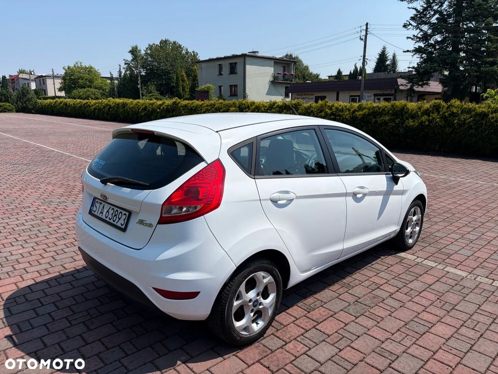 Ford Fiesta 1.25 Ambiente EU5 - 3