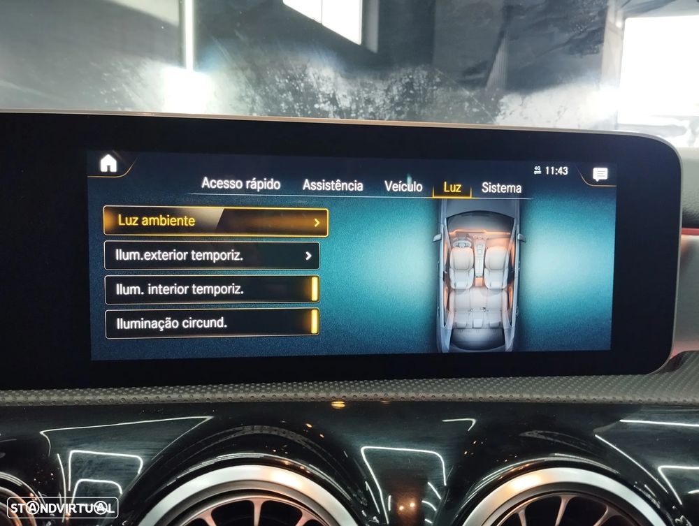 Mercedes-Benz A 180 Limousine d AMG Line Aut. - 37