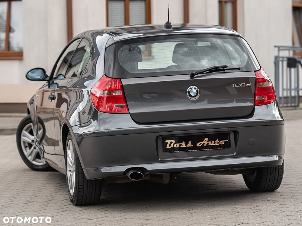 BMW Seria 1 120d DPF Edition Sport - 8