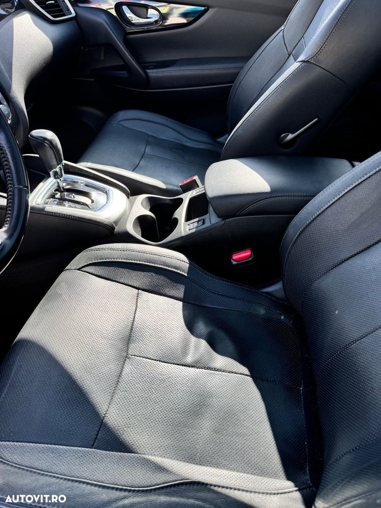 Nissan Qashqai 1.6 DCI Xtronic TEKNA - 18