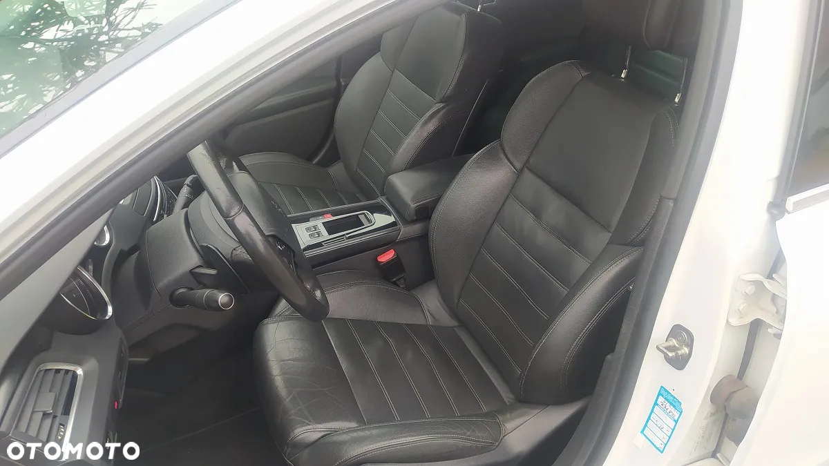 Peugeot 508 SW BlueHDi FAP 180 Automatik Stop&Start Allure - 12