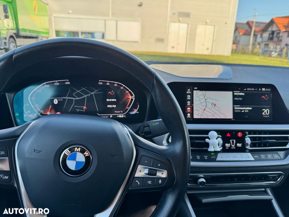 BMW Seria 3 318i Aut. Advantage - 4