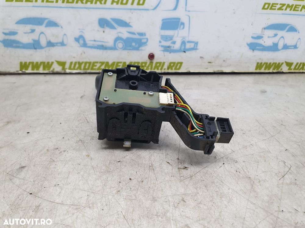 Maneta semnalizare 1k0953513a Volkswagen Passat B6 [2005 - 2010] - 2