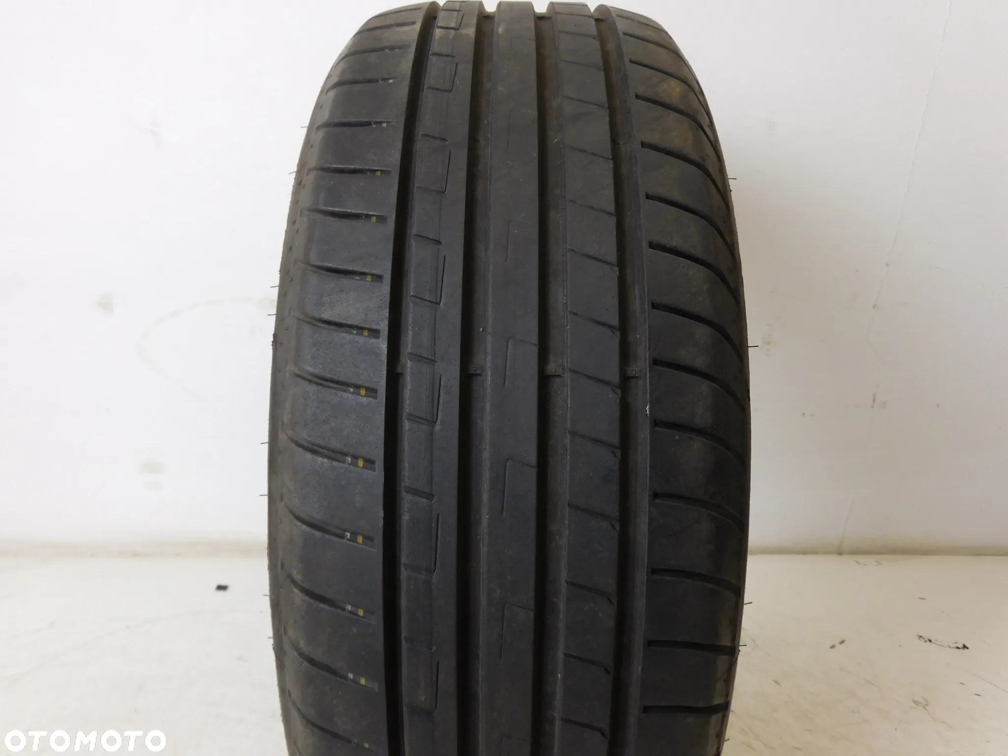 225/50 R18 95W GOODYEAR EAGLE F1 - 2