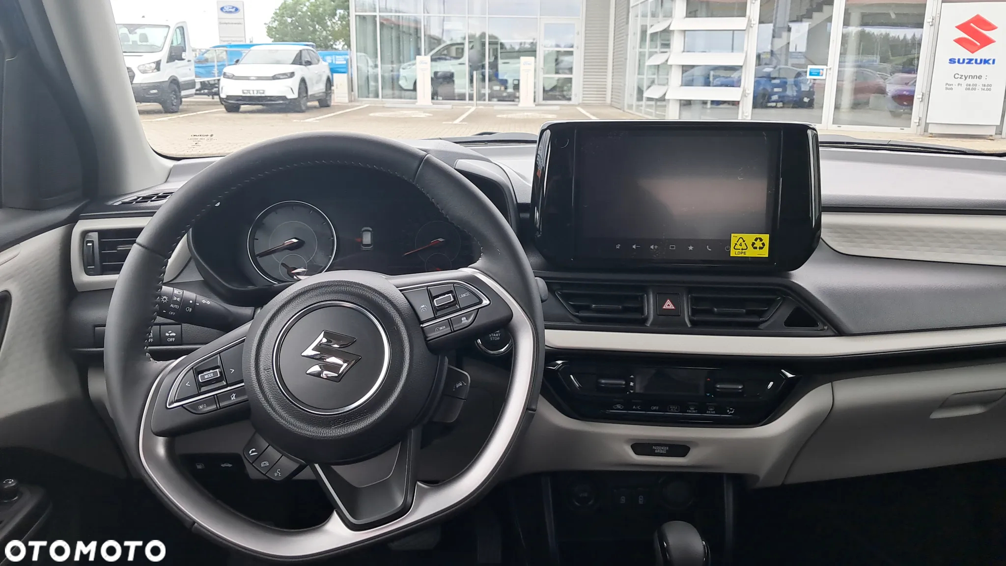 Suzuki Swift - 8