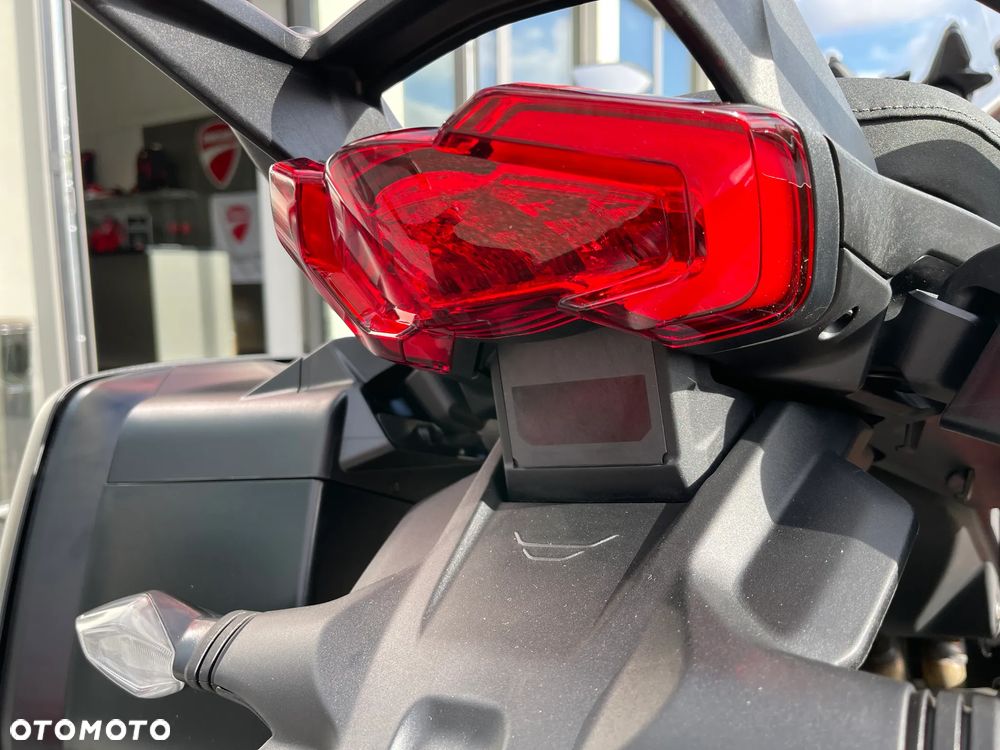 Ducati Multistrada - 25