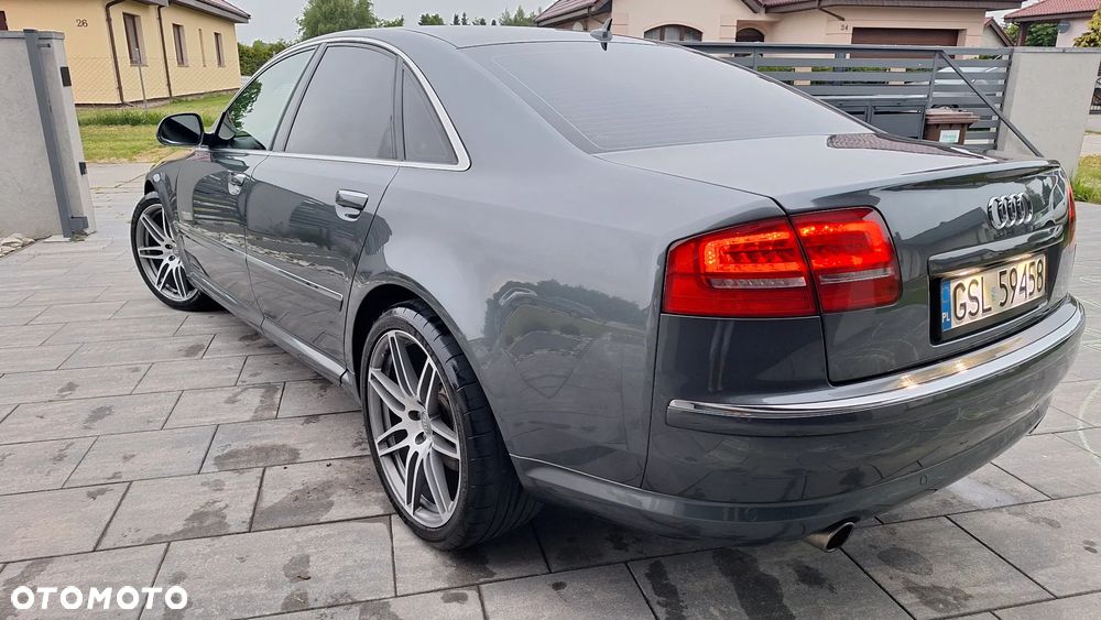 Audi A8 4.2 FSI Quattro - 10