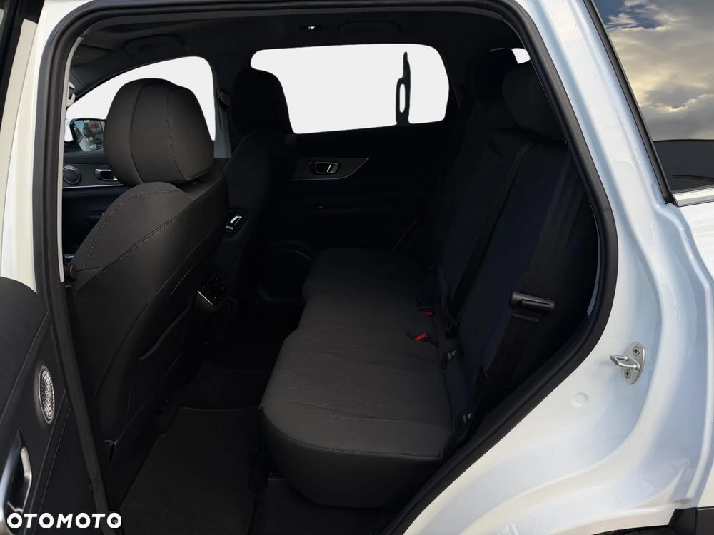 Chery Tiggo 8 1.6 T-GDI Prestige DCT - 37