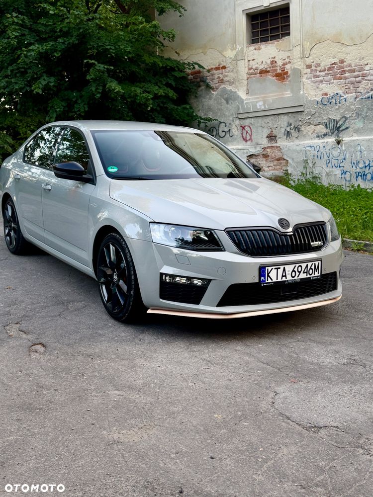 Skoda Octavia 2.0 TSI RS DSG - 5