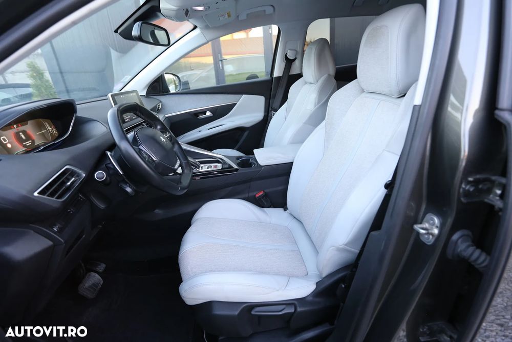 Peugeot 3008 PureTech 130 Stop & Start GPF EAT8 Allure - 10