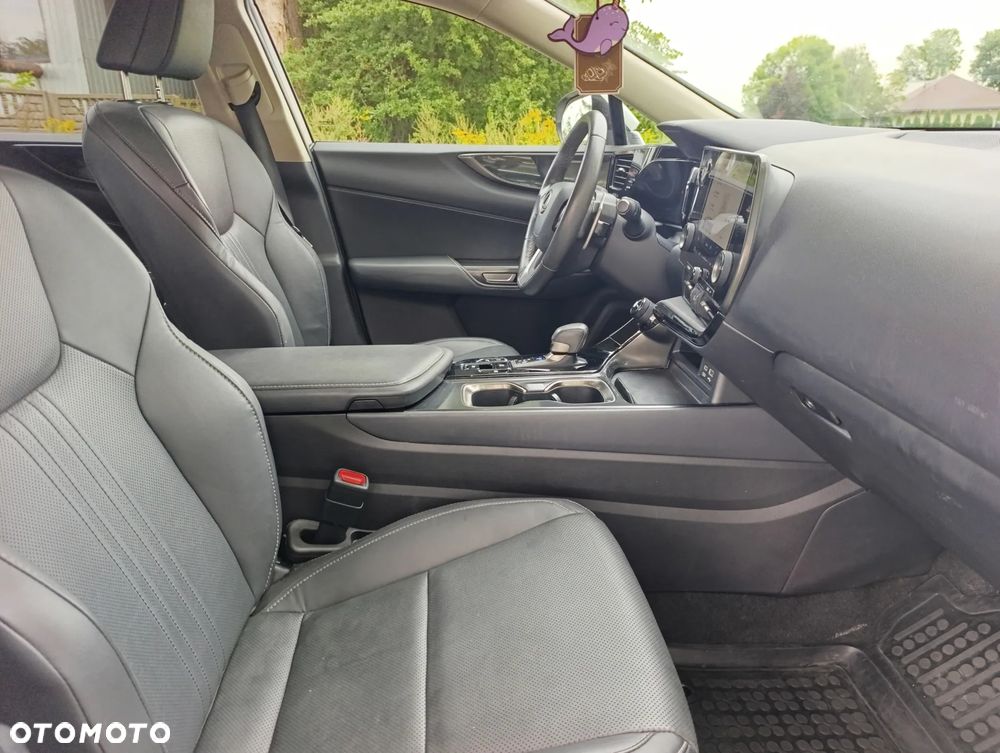 Lexus NX 350h - 15