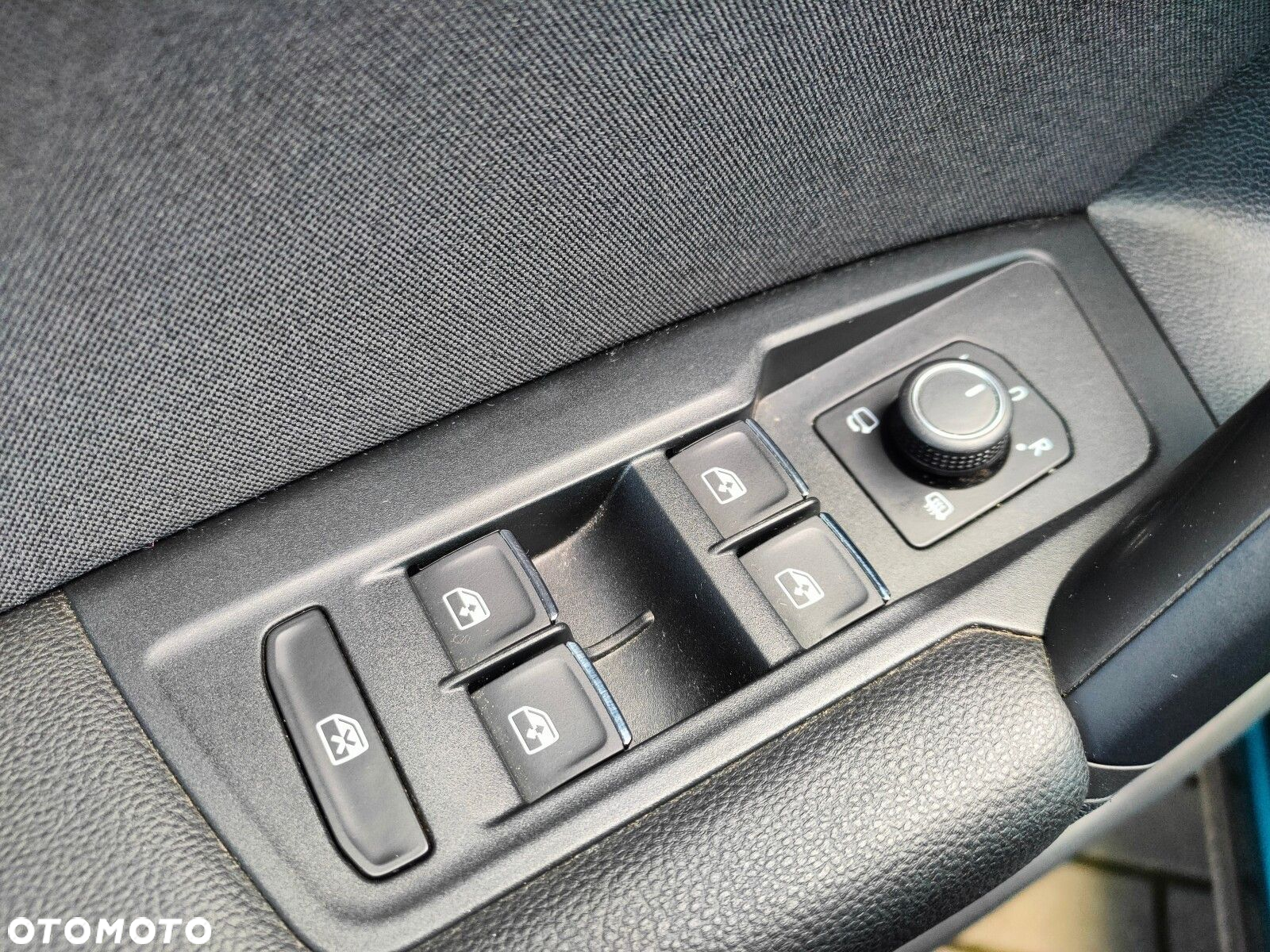 Volkswagen Tiguan 1.5 TSI EVO Elegance DSG - 25
