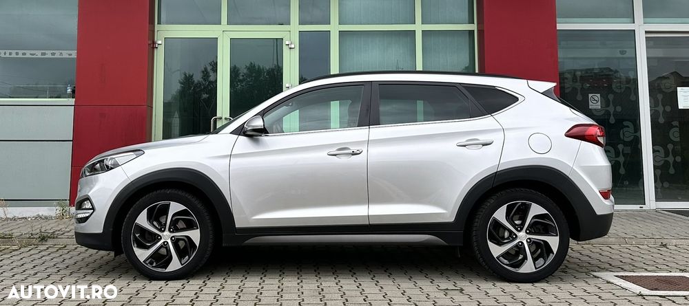 Hyundai Tucson 2.0 CRDI 4WD Automatik Intro Edition - 28