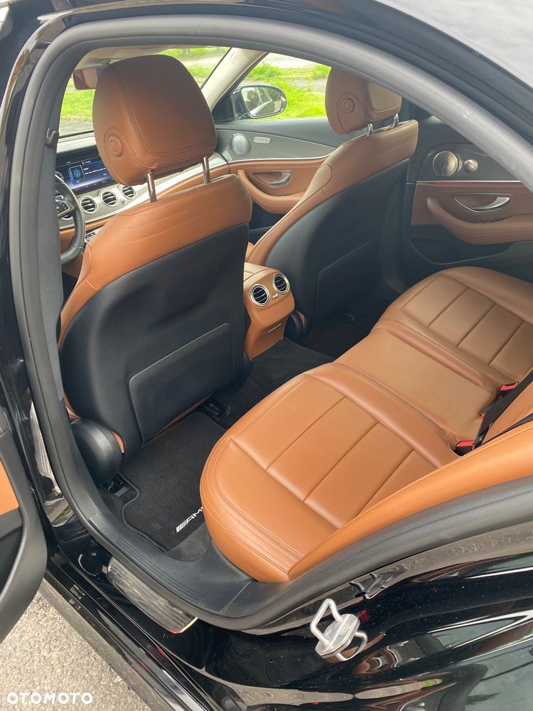 Mercedes-Benz Klasa E 220 d 9G-TRONIC - 12