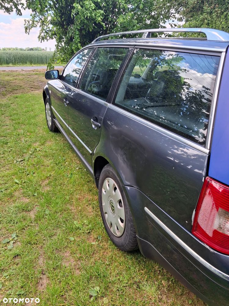 Volkswagen Passat 1.8T - 3
