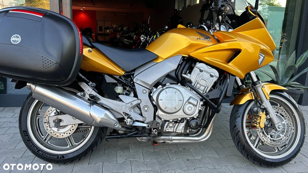 Honda CBF - 14