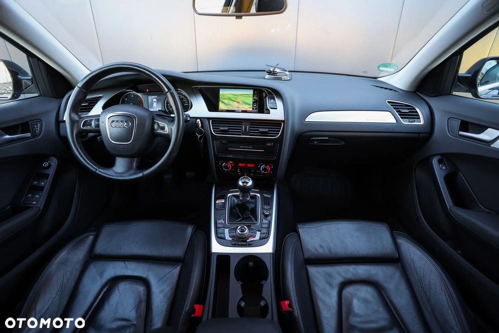 Audi A4 Avant 2.0 TDI DPF quattro S line Sportpaket (plus) - 6