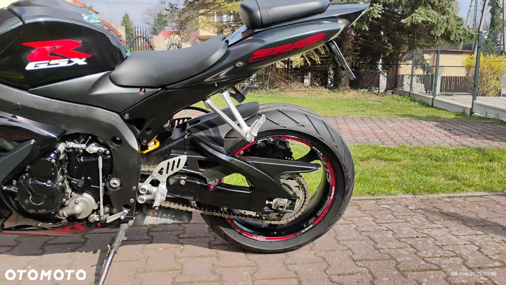 Suzuki GSX-R - 3
