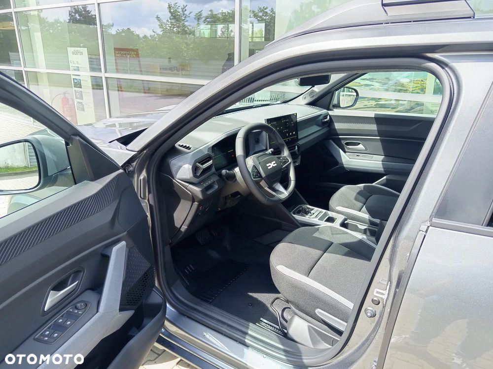 Dacia Duster 1.8 Full Hybrid 155 Journey MMT - 6