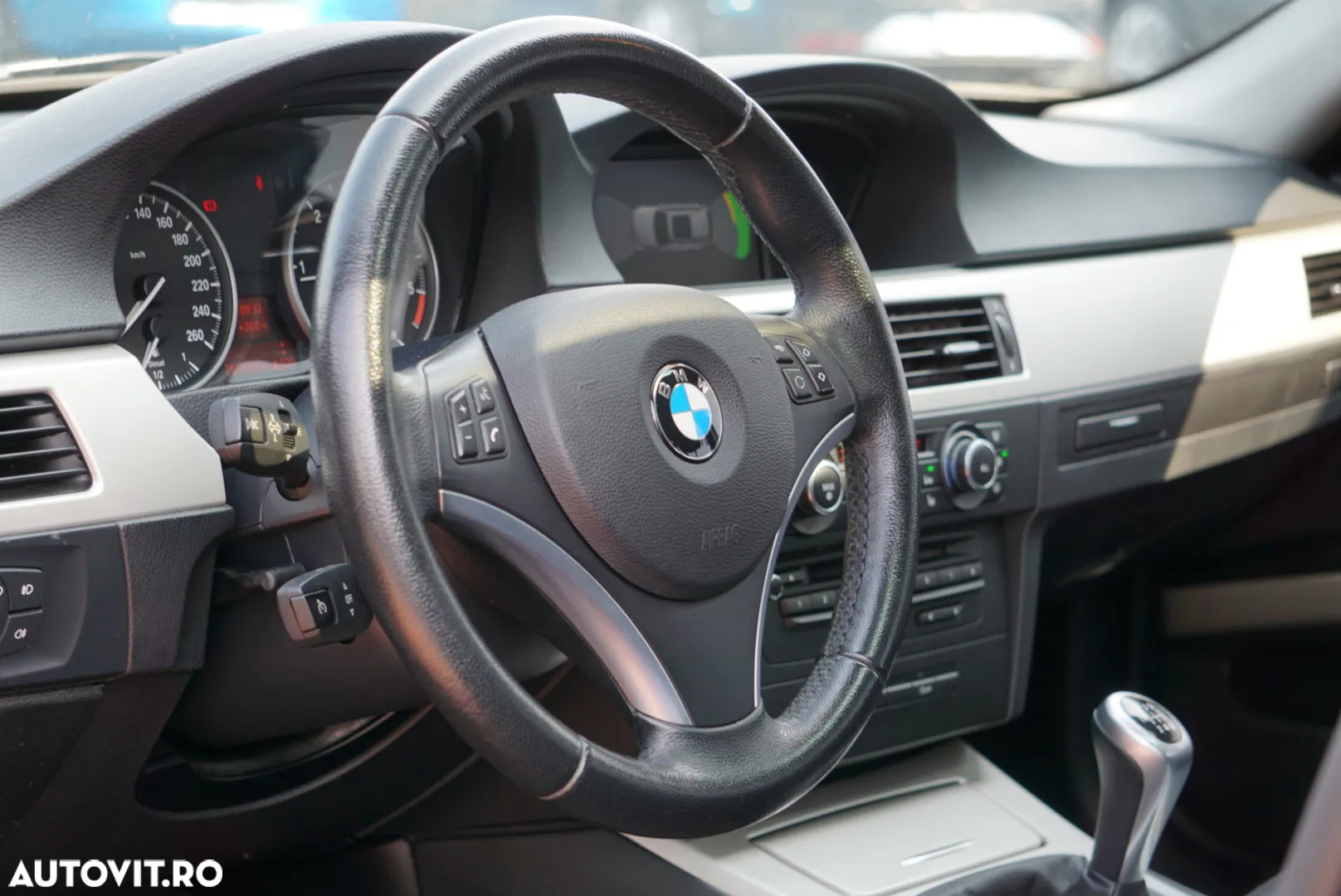 BMW Seria 3 316d - 5