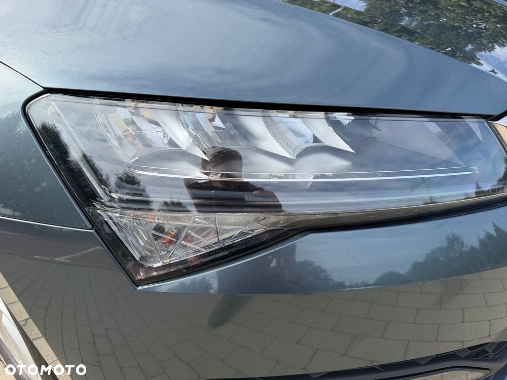 Skoda Superb 2.0 TSI DSG Style - 11