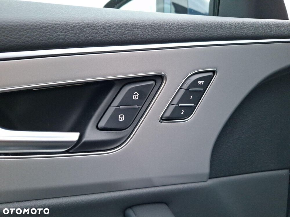 Audi Q8 - 14