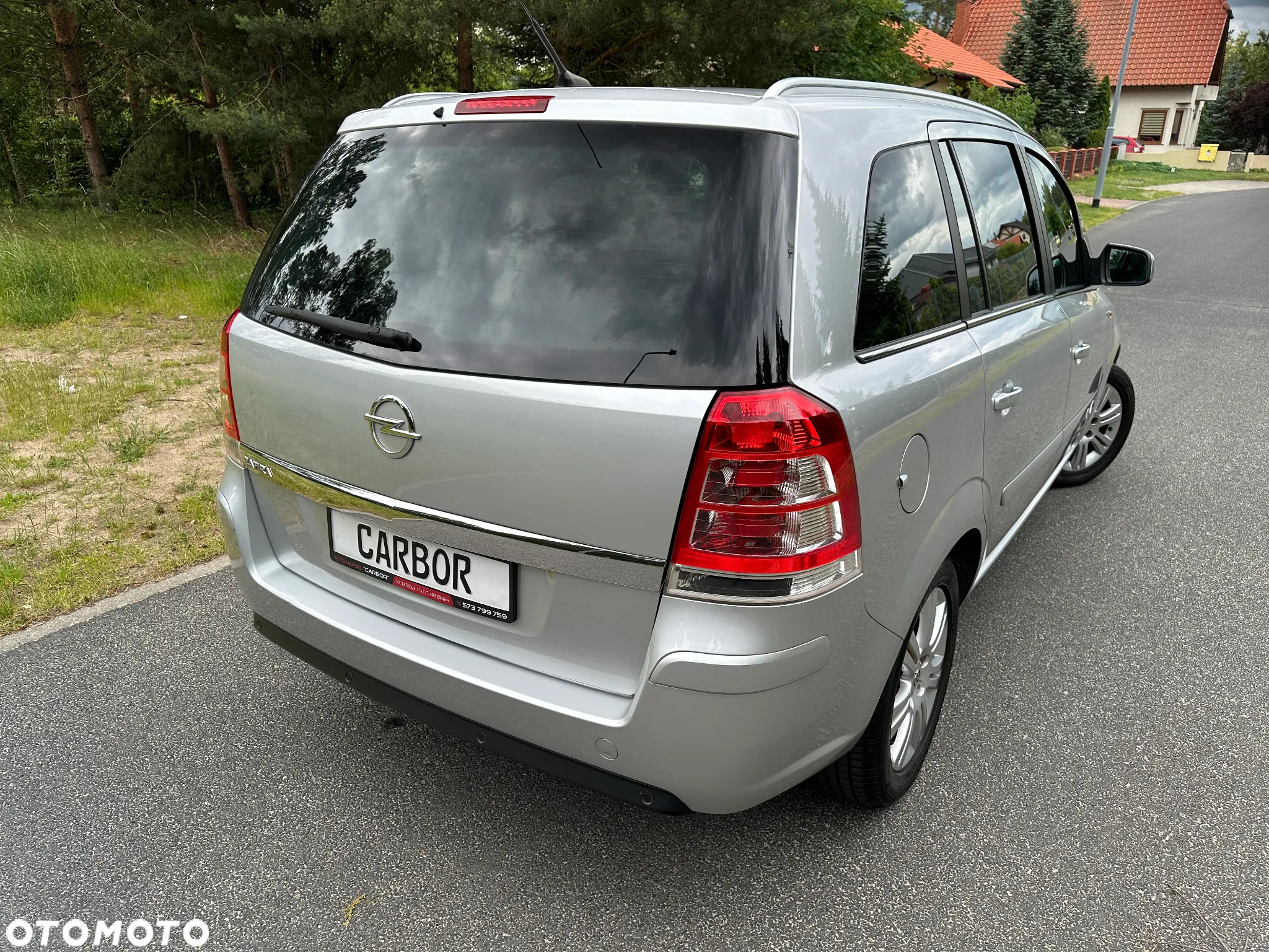 Opel Zafira 1.8 Cosmo - 12
