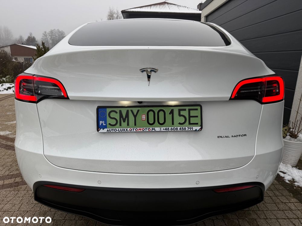 Tesla Y Long Range Dual Motor AWD - 26
