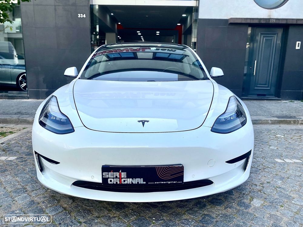 Tesla Model 3 Standard Range Plus RWD - 3