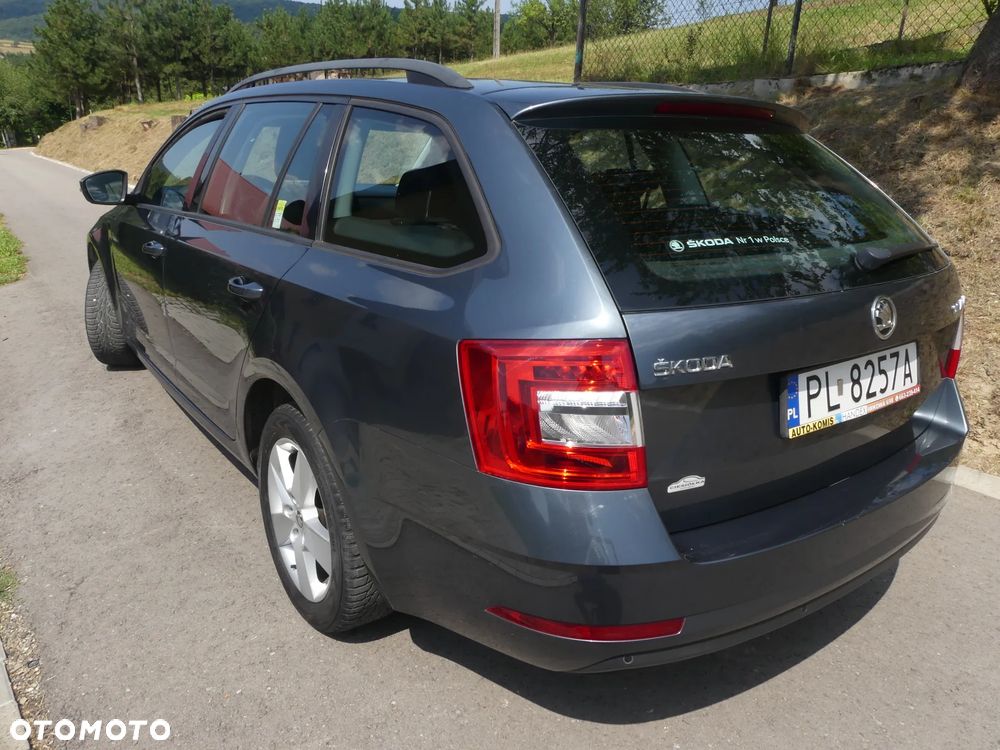Skoda Octavia 1.6 TDI Ambition - 4