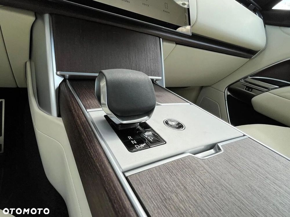 Land Rover Range Rover - 14