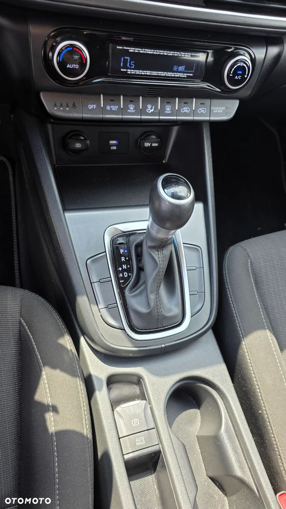 Hyundai Kona - 25