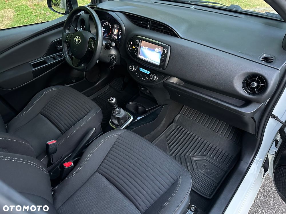 Toyota Yaris 1.5 Selection - 16