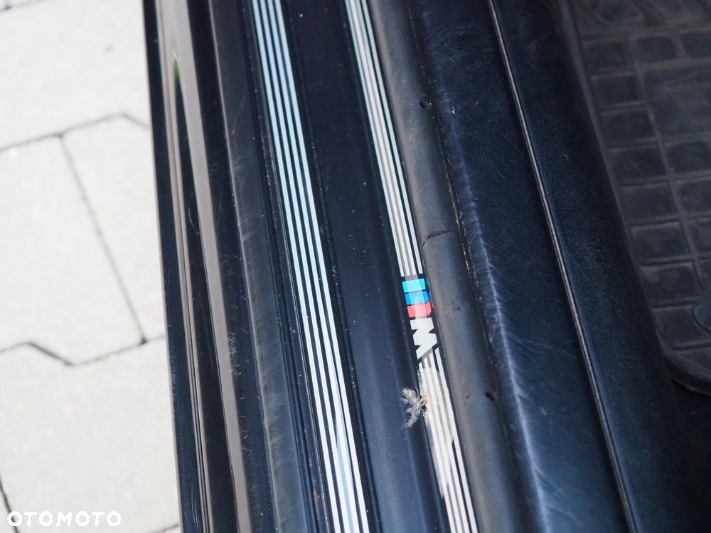 BMW Seria 3 330i - 28