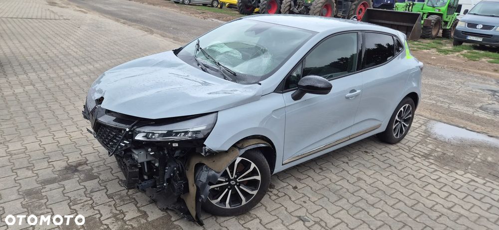 Renault Clio 1.6 E-TECH Full Hybrid 145 Techno - 3
