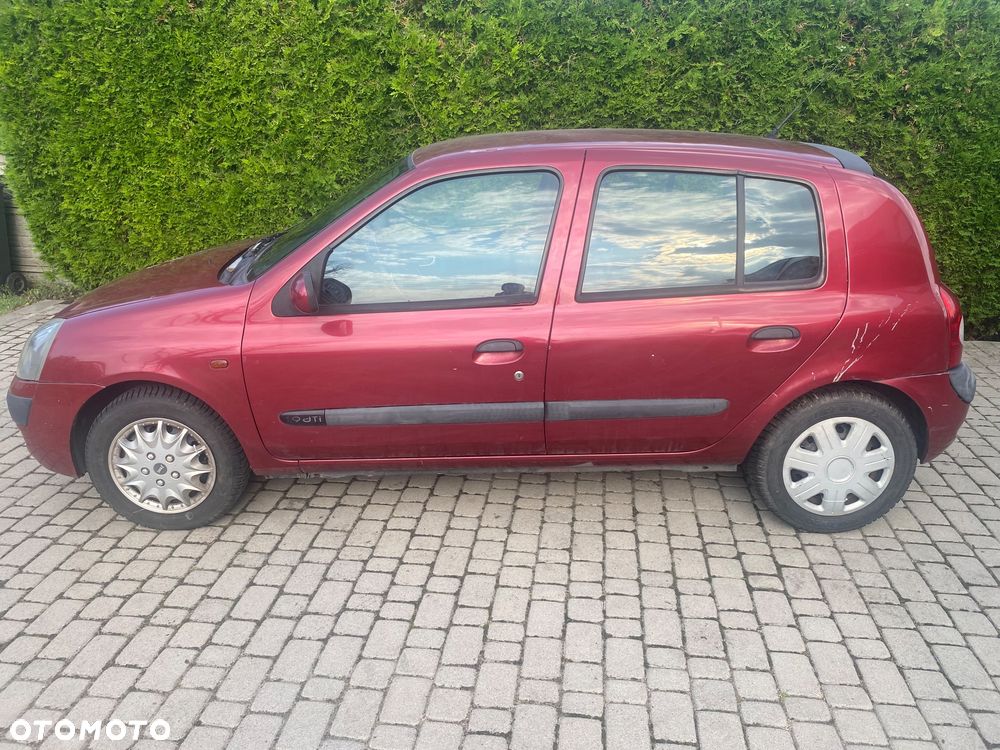 Renault Clio 1.9 DTi RXE - 3