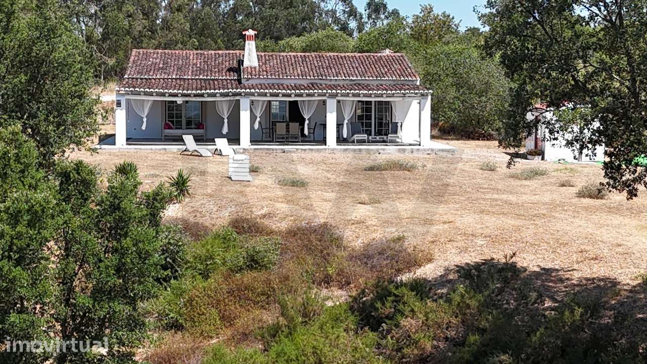 Um Refúgio Exclusivo e Sustentável com Vistas Deslumbrantes em Santaré - Grande imagem: 3/60