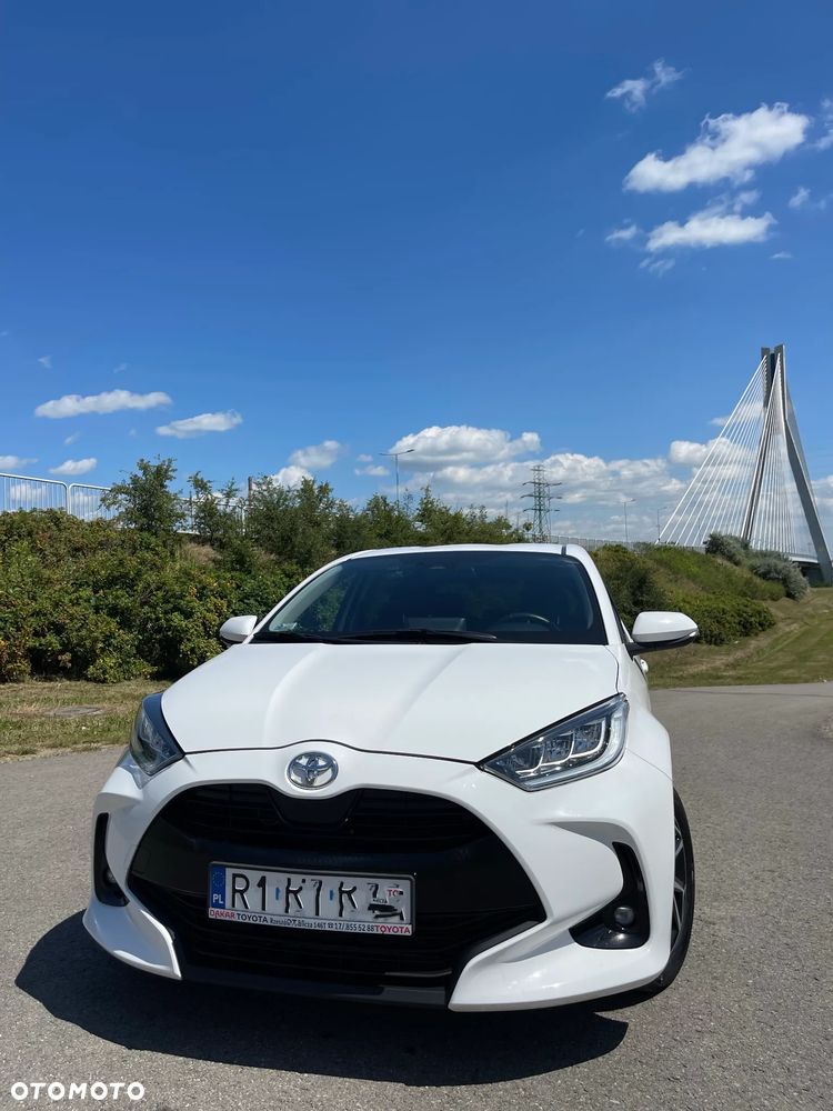 Toyota Yaris 1.5 Comfort CVT - 6
