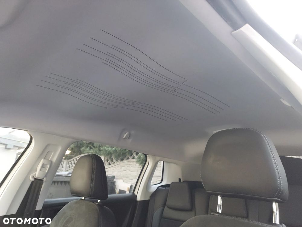 Peugeot 2008 e-HDi FAP 92 STOP & START Business-Line - 10